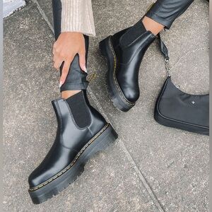 Dr. Martens Quad Chelsea Boot